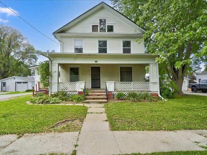 Charming SmallTown Home Filled with Character and Updates! 206 E